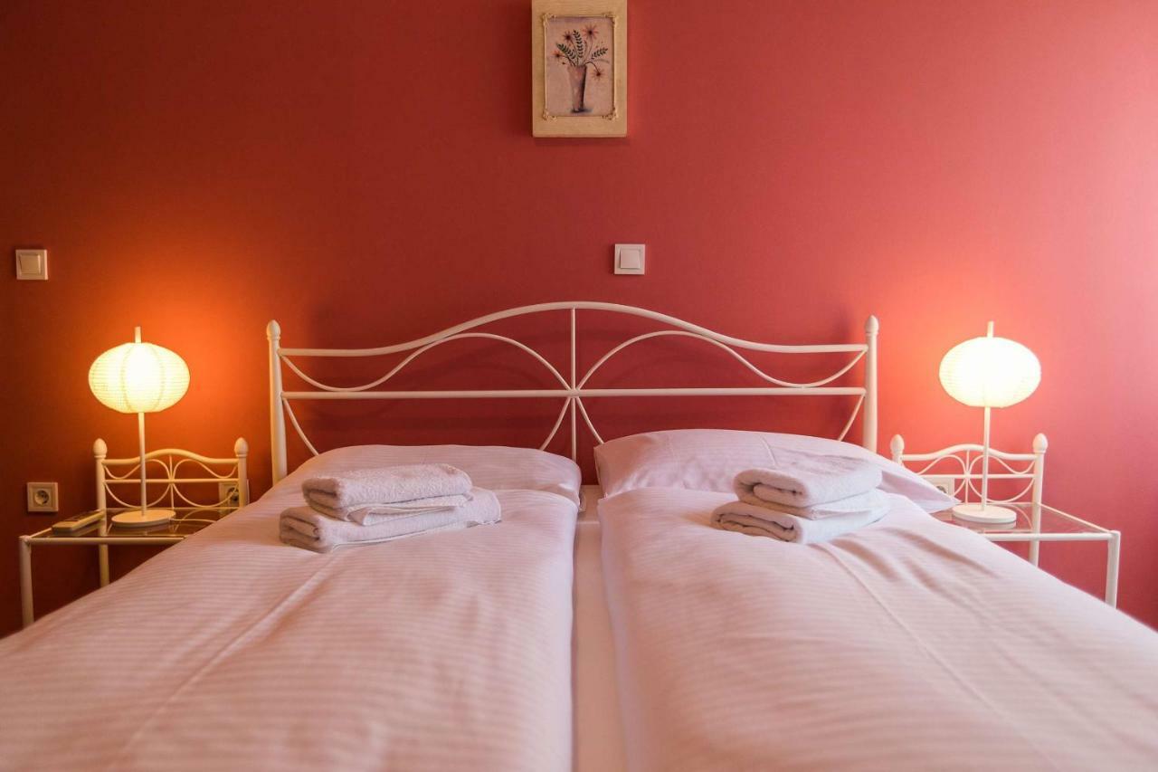 Apartments Faro & Mondo Криквеница Екстериор снимка
